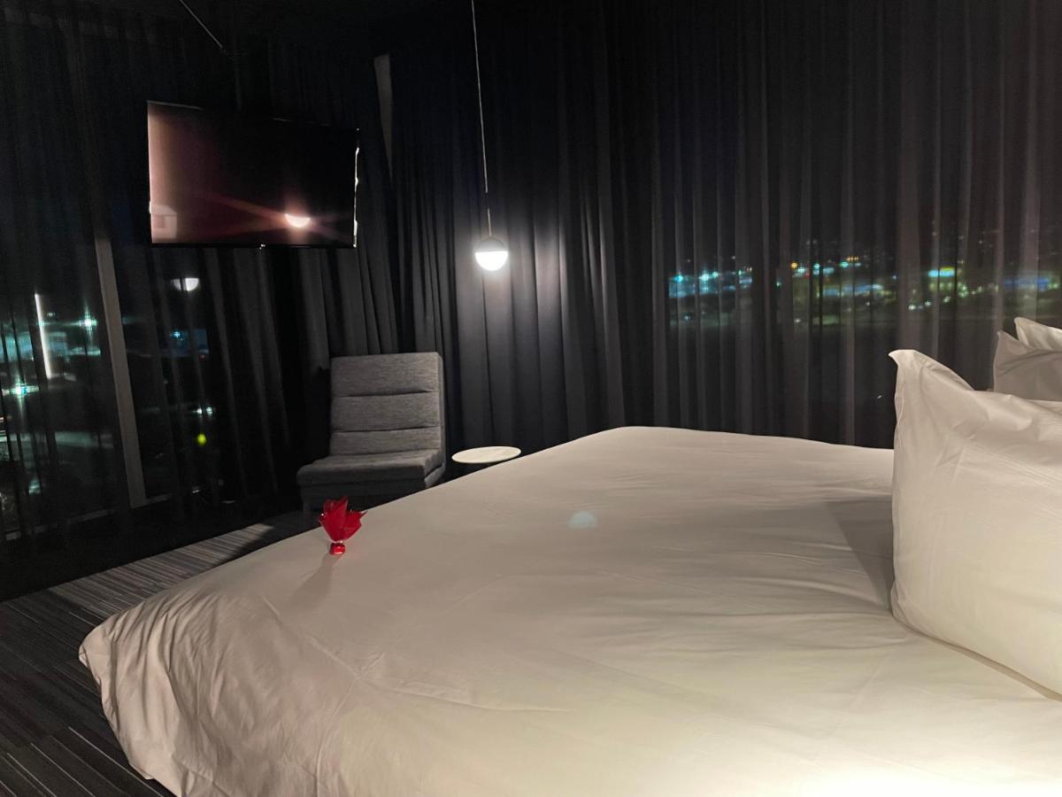 Grand Times Hotel Laval - Centropolis Eksteriør billede